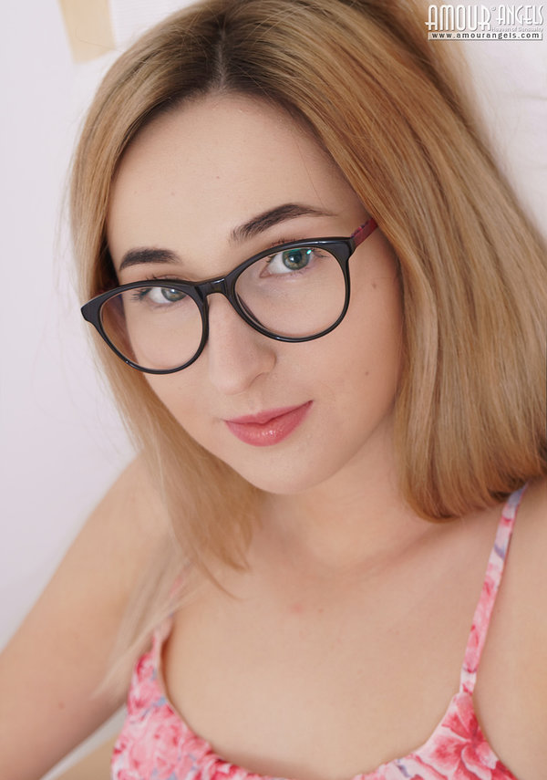 Татьяна, 23 года, 3 размер груди